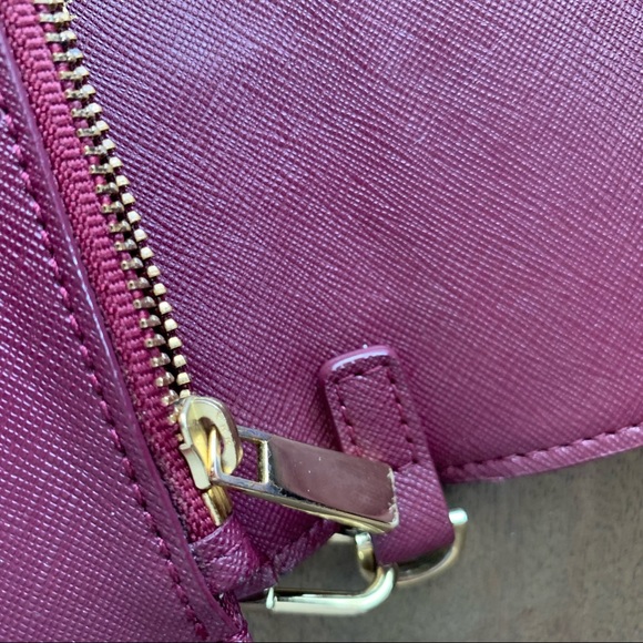 Tory Burch Robinson tiny purse on gold chain